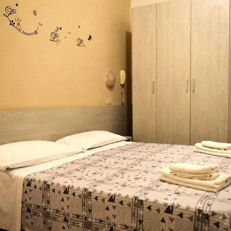 In Guest - New Cirene Double Comfort With Breakfast