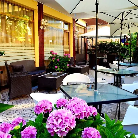 In Guest - New Cirene Double Comfort With Breakfast Rimini
