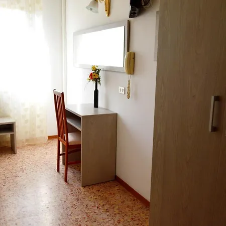 In Guest - New Cirene Double Comfort With Breakfast * Rimini